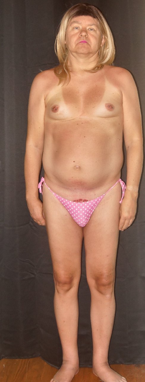 Me in a bikini and naked #2nwsrQd6