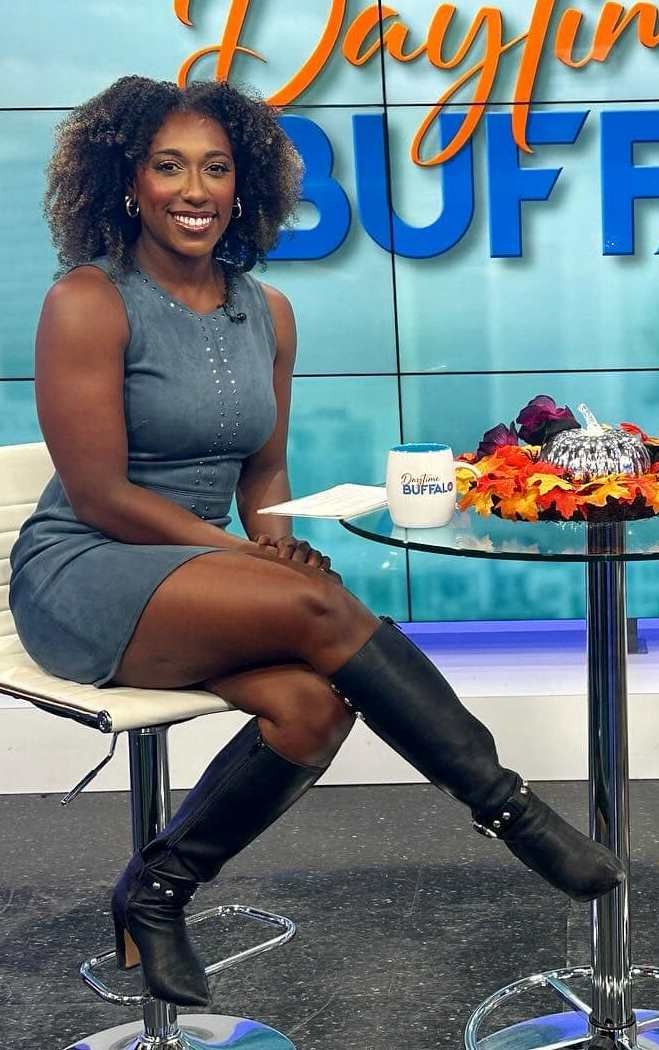 Misc Celebs - FMBs and Leather #3aWk69Ua