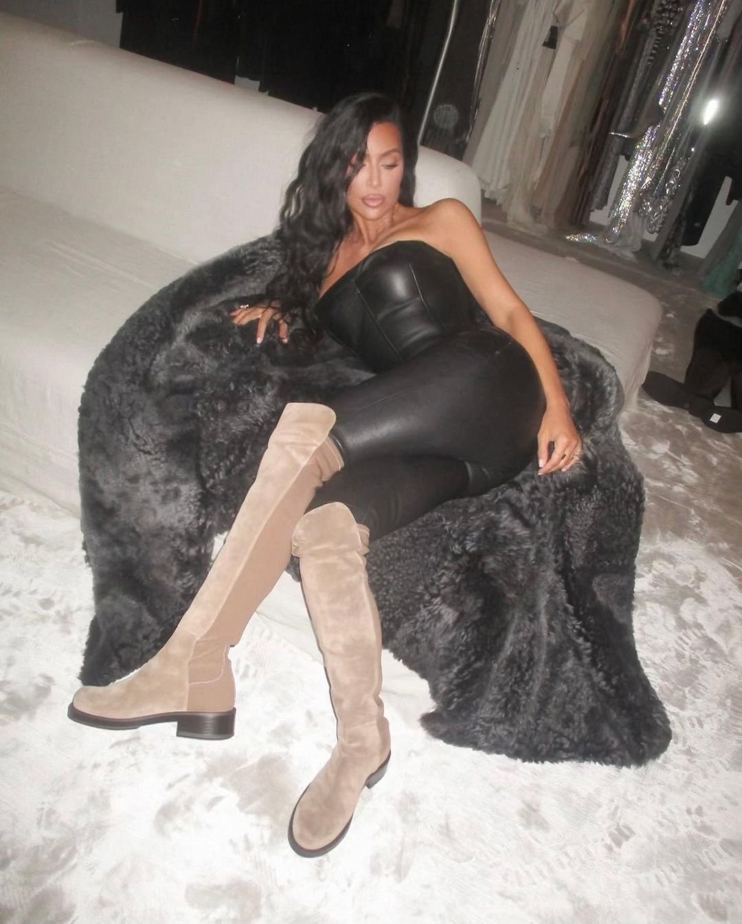 Misc Celebs - FMBs and Leather #J7Ql2a8y