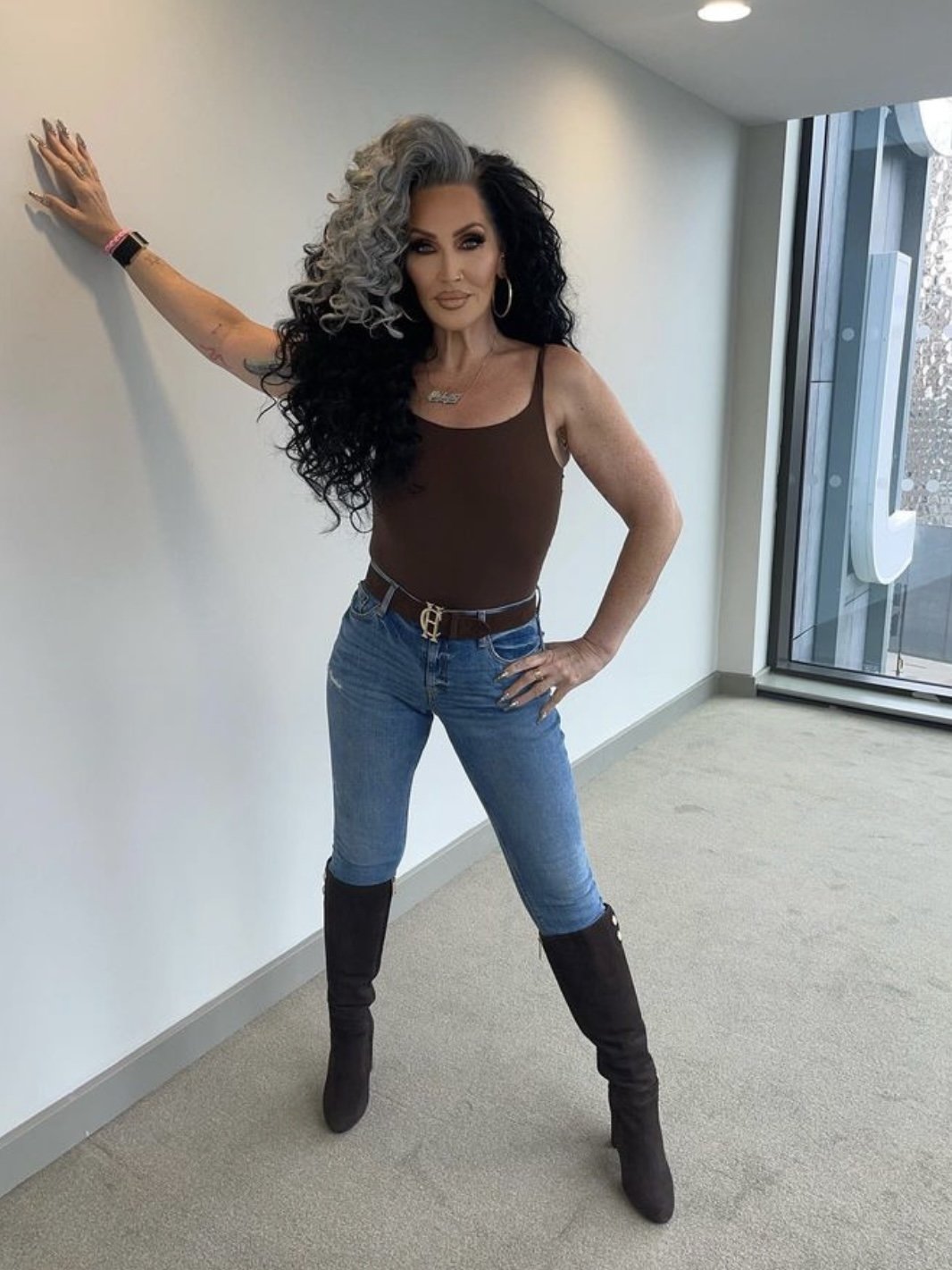 Misc Celebs - FMBs and Leather #ZZZsGyAP