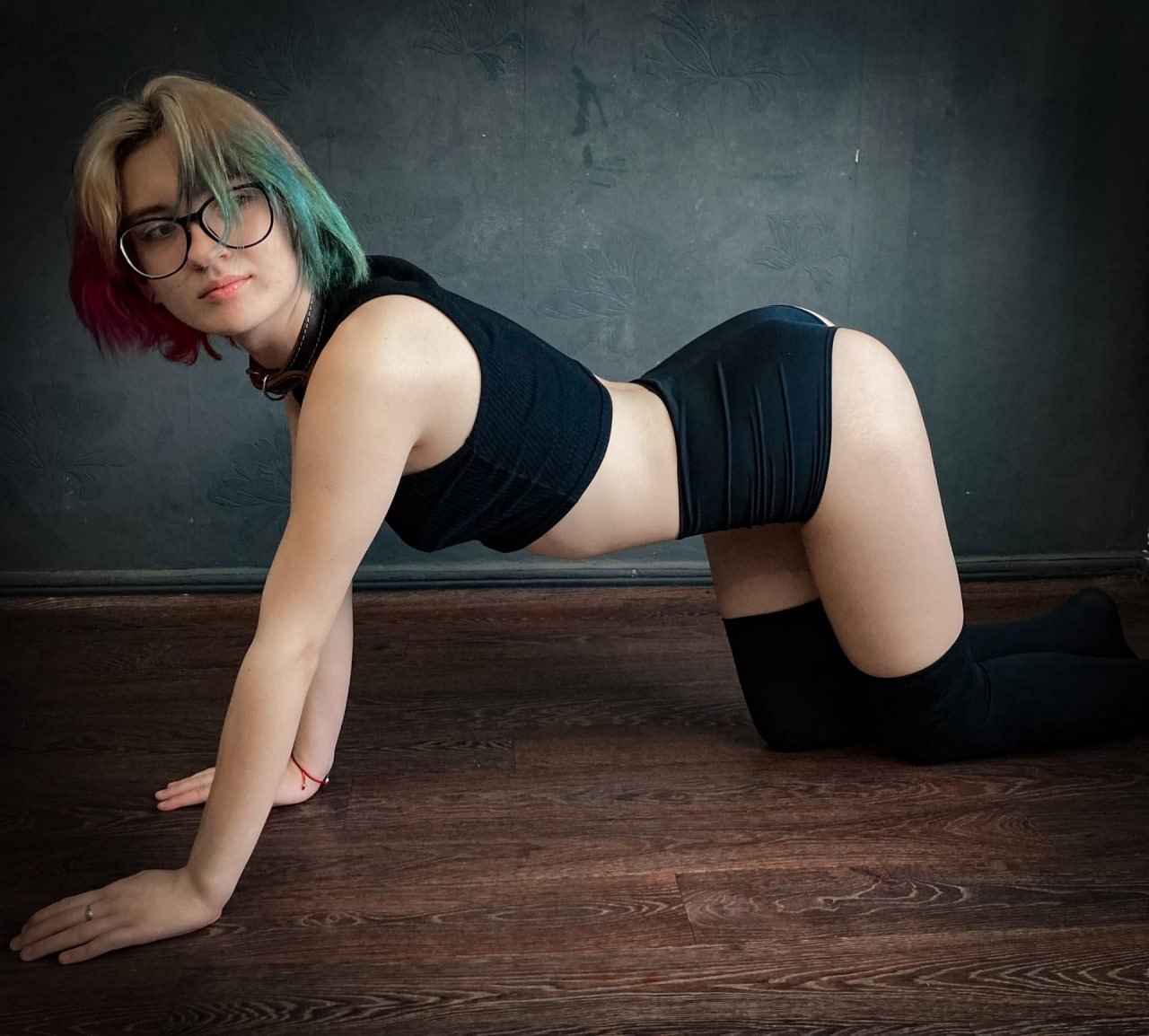 Russian Model #DSru7ADB