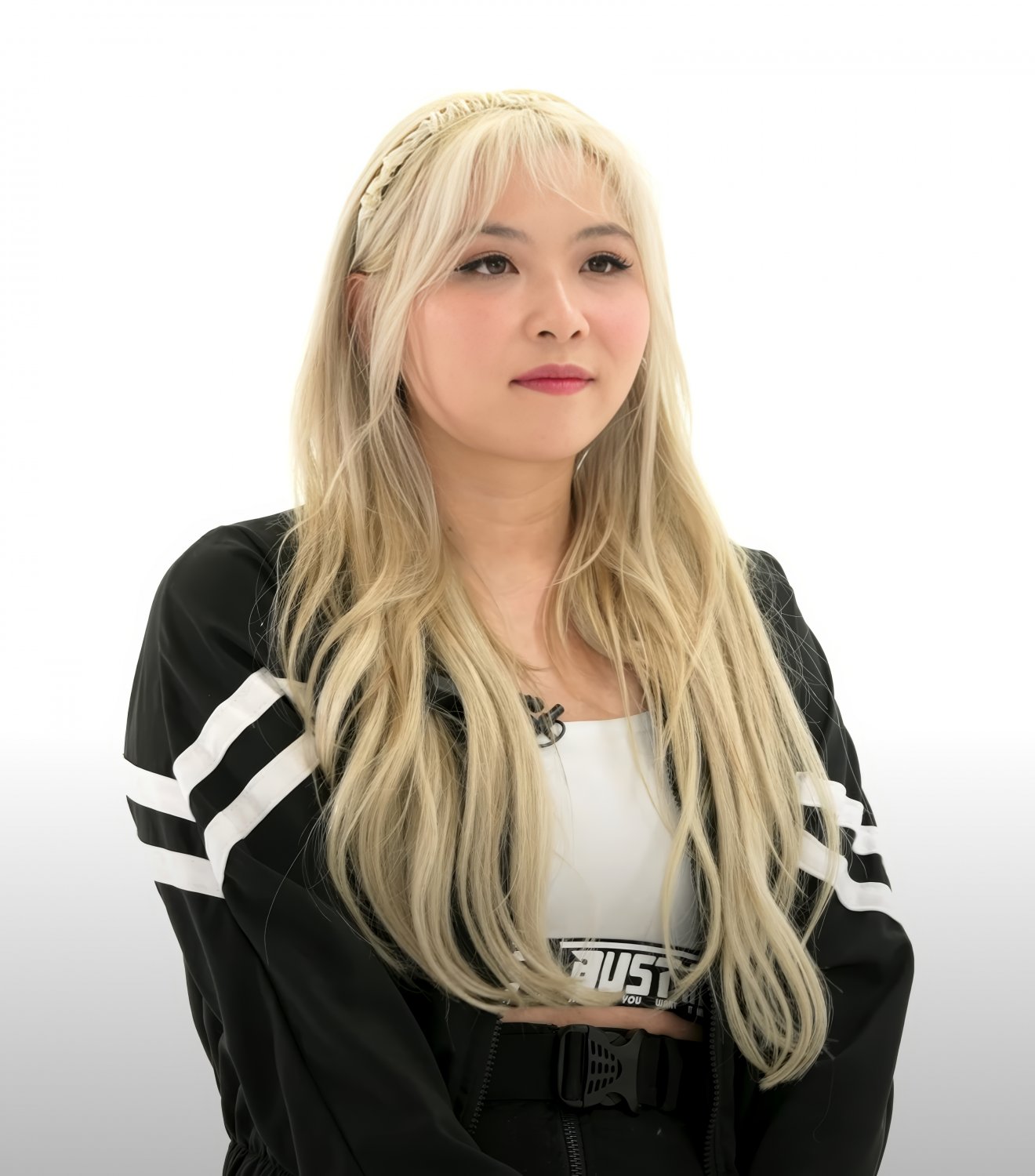 Yvonne #iBubGlJ7