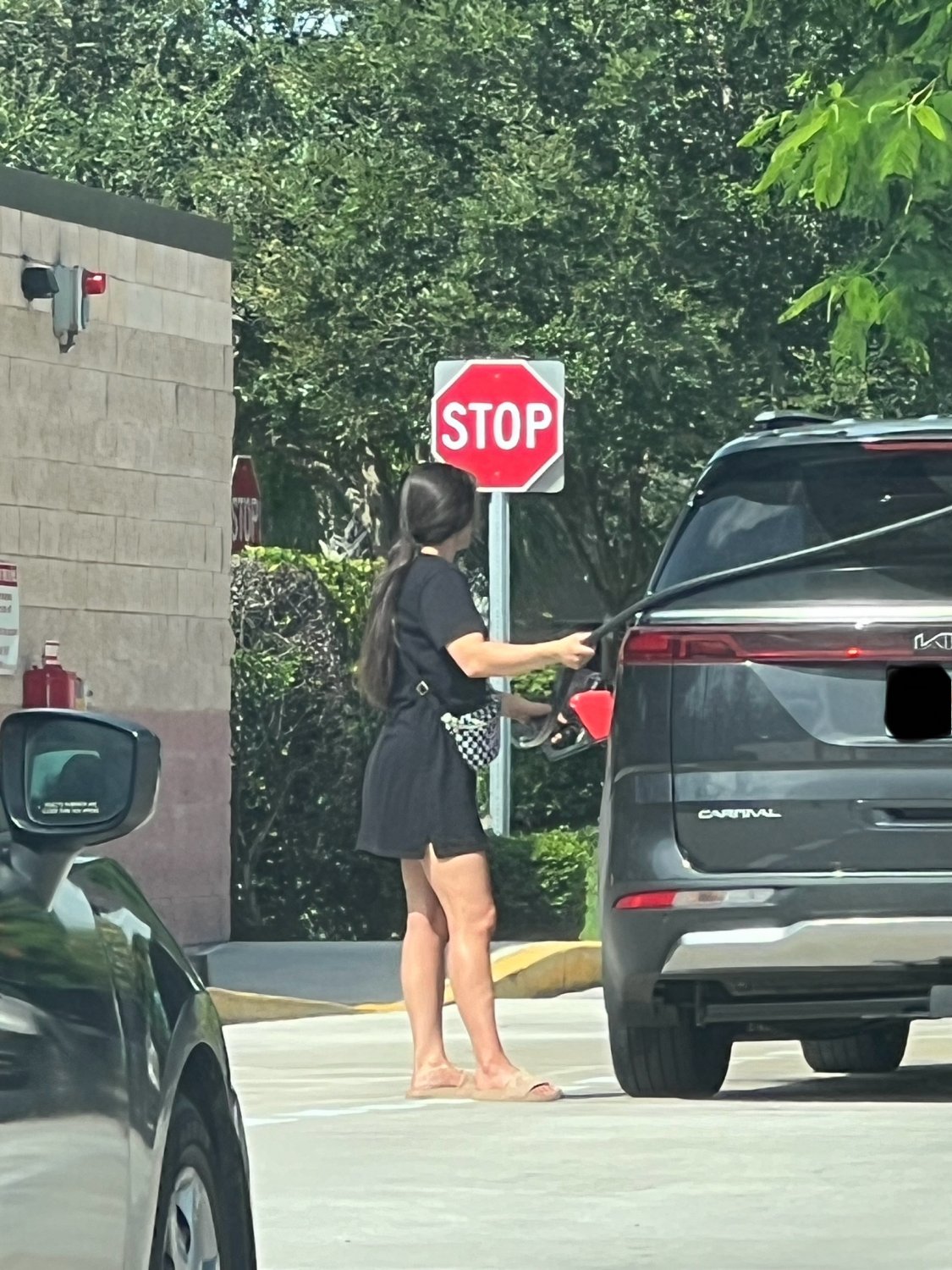 Don’t you guys love a milf? #rel00w2l