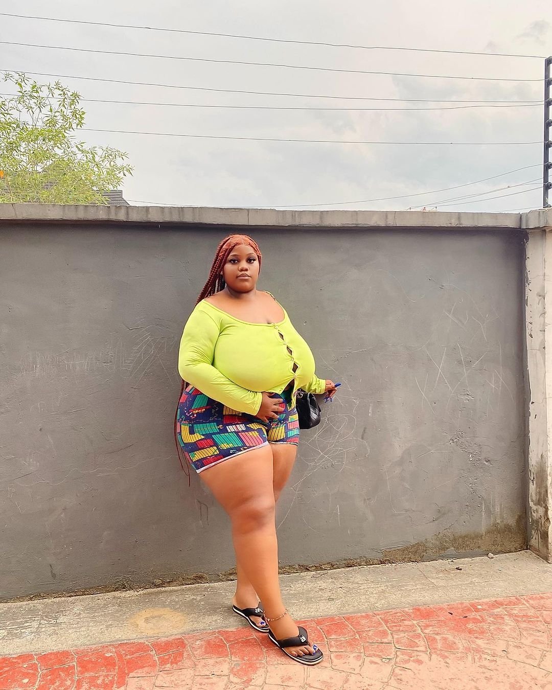 This is Sparta!!!!!! You ain man enough #DqNX5kiC