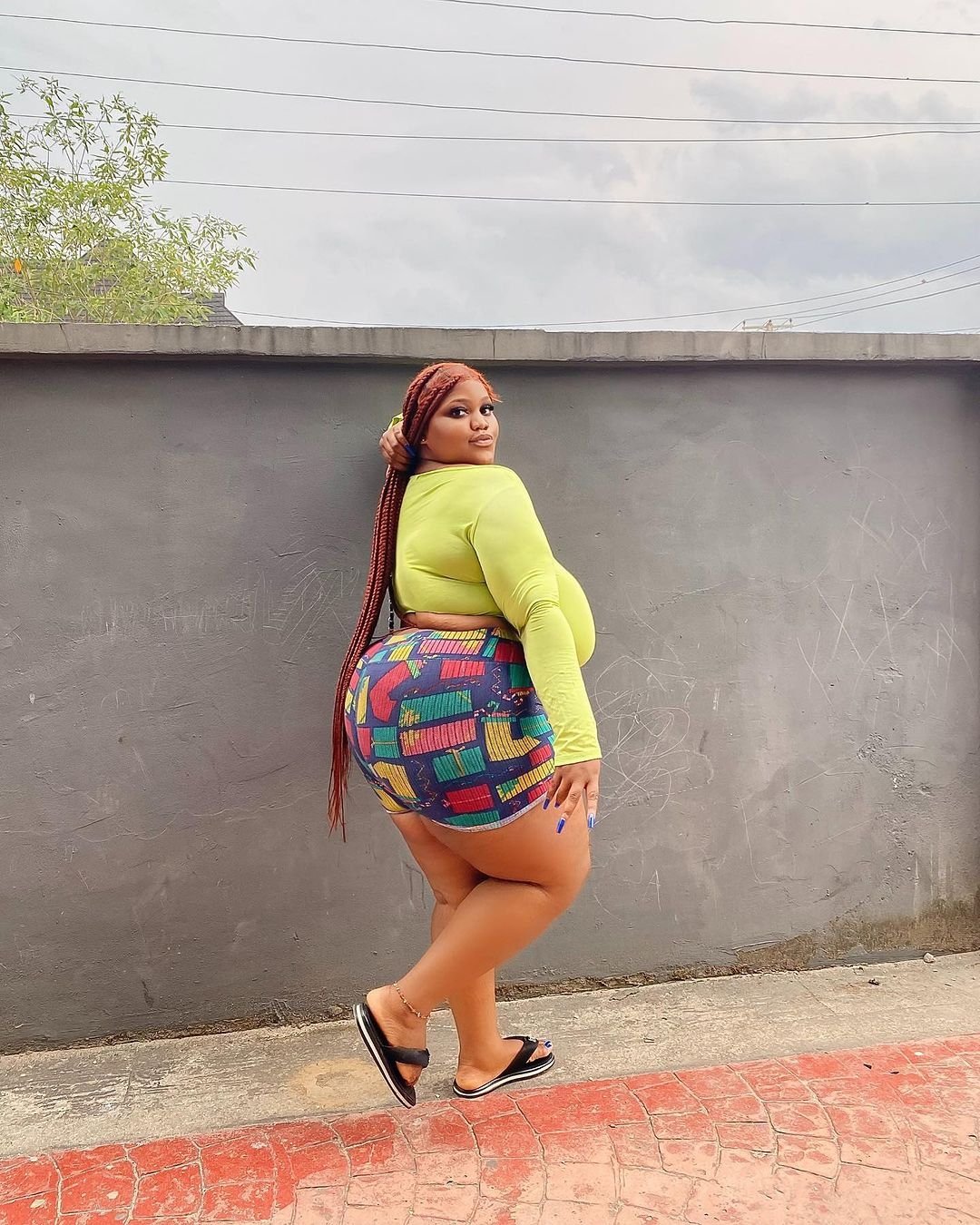 This is Sparta!!!!!! You ain man enough #Lzlxx4xJ