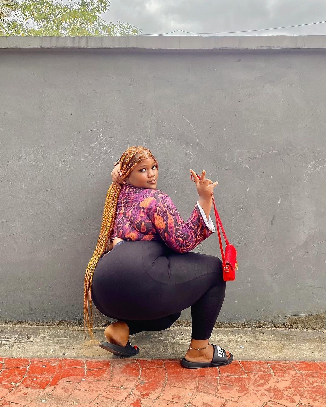 This is Sparta!!!!!! You ain man enough #Q2YHDvjB