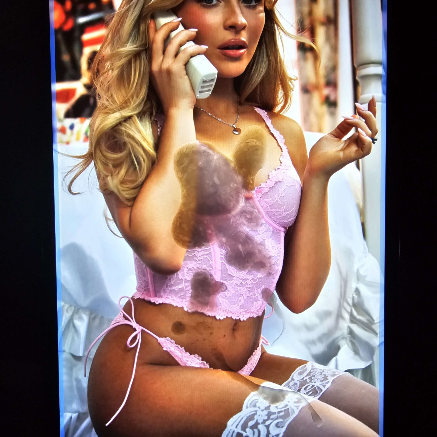 Sabrina Carpenter cum tribute #nOIR0Tot